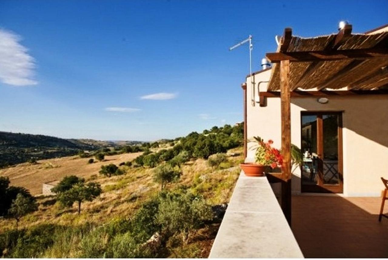 Casa Vacanze Modicarte Экстерьер фото
